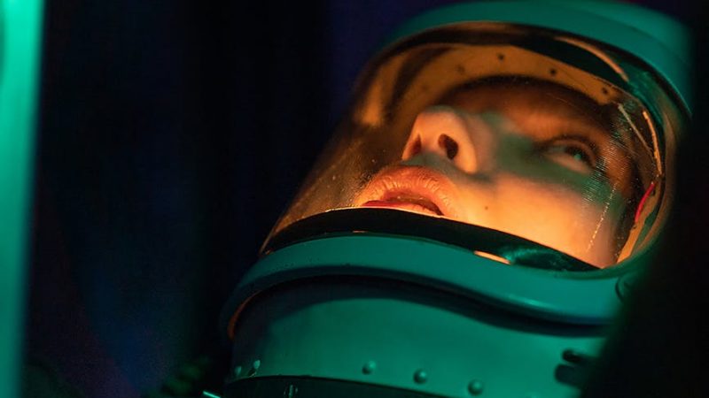 Проектор для показа под открытым небом с эффектом метеоров