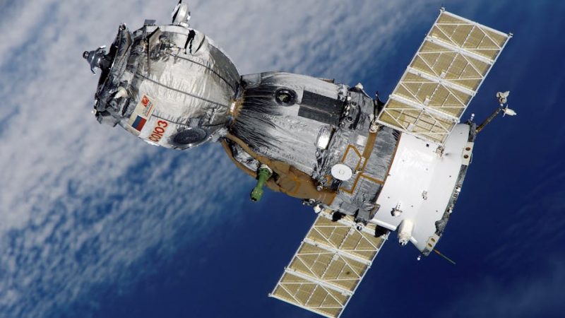 Проектор звездного неба с эффектом 360 градусов: обзор